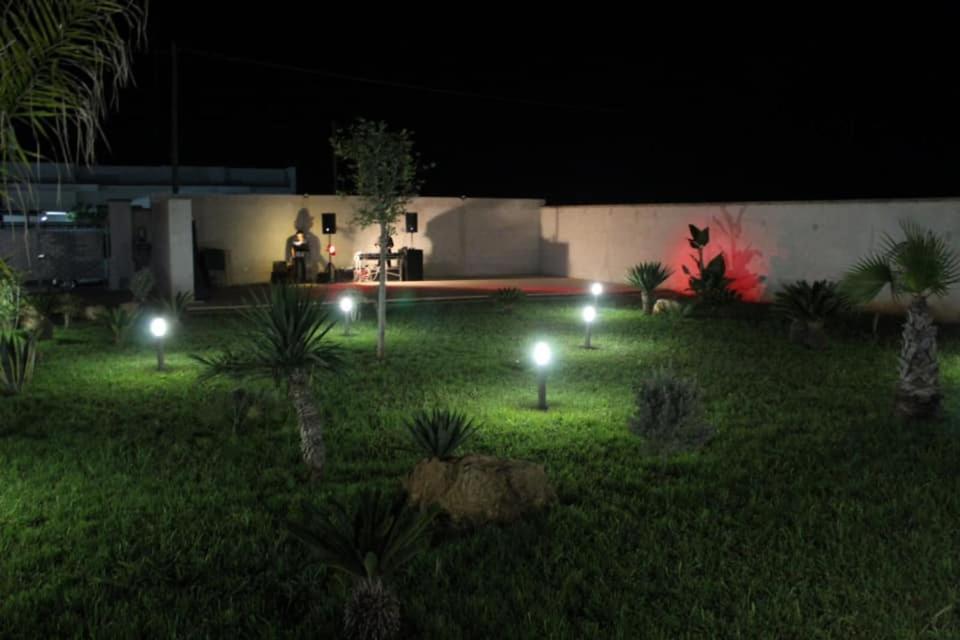 B&B Italia Carmiano  Exterior photo