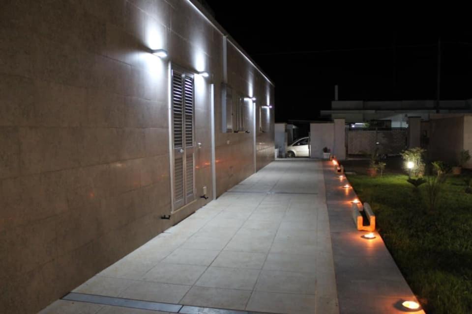 B&B Italia Carmiano  Exterior photo
