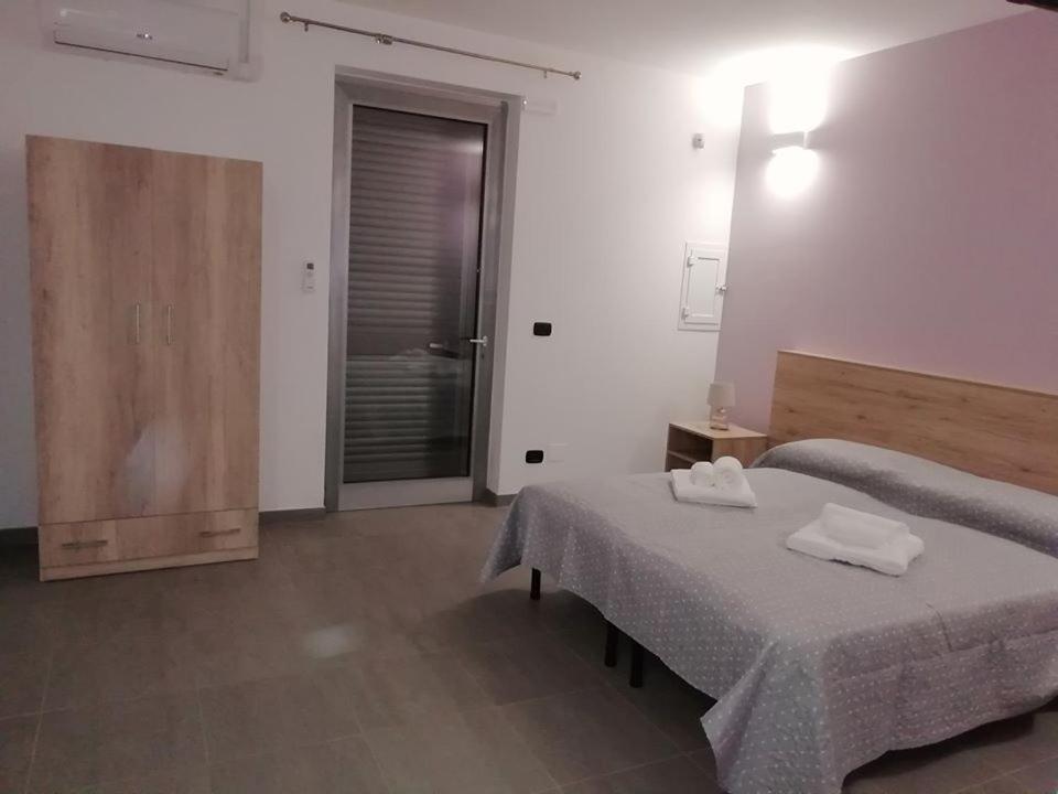 B&B Italia Carmiano  Exterior photo